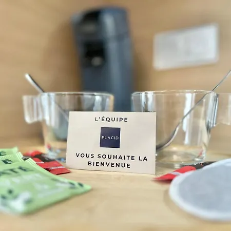 Apartamento L'harmonie Marbree - Convivial - Parking Prive - Calme